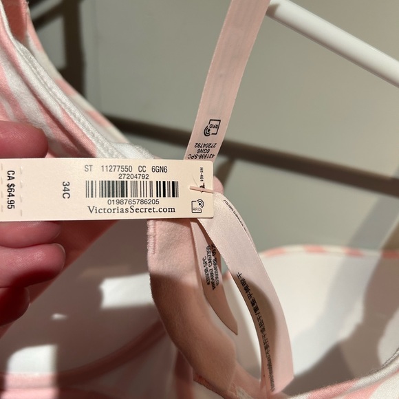 Victoria’s Secret THE T-SHIRT
Perfect Shape Shine Patch Push-Up Bra - Picture 6 of 6